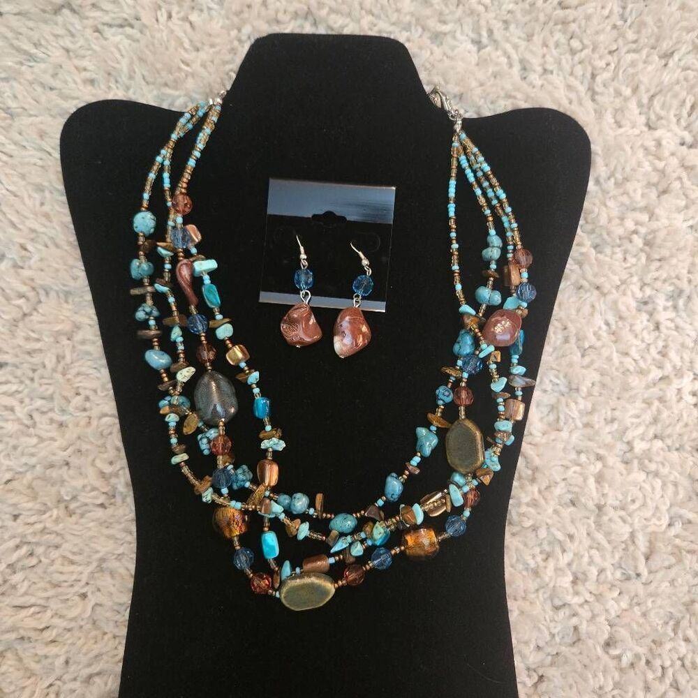 NEW Turquoise Bead 4 Strand Necklace & Earrings Set - Picture 5 of 8